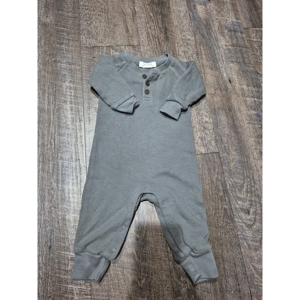 Kendi boys romper size 3-6 months